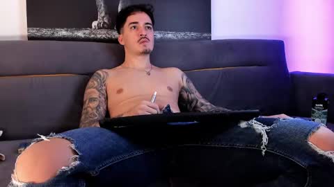 Matt online show from December 2024 03:58:01 AM