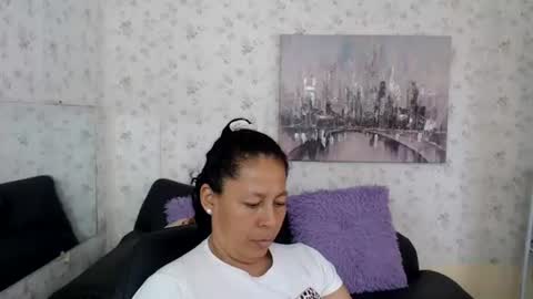 Snapshot of mature_martina_ chatting on June 2026 09:09:01 PM Martina online show from June 2026 09:09:01 PM