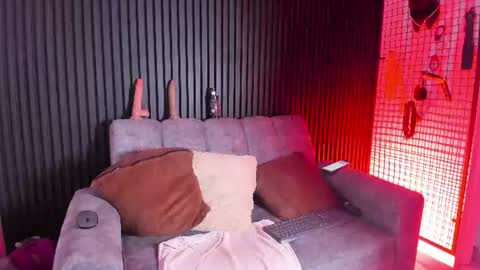 Snapshot of mature_naughty_x chatting on June 2026 04:06:01 AM DEBORA online show from June 2026 04:06:01 AM