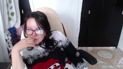 Sonia online show from December 2024 07:59:02 PM