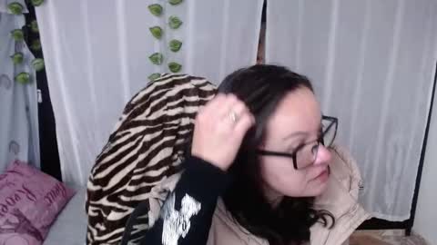 Sonia online show from February 2025 02:57:01 PM