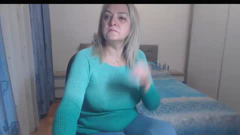 maturediana online show from October 2025 01:03:02 AM