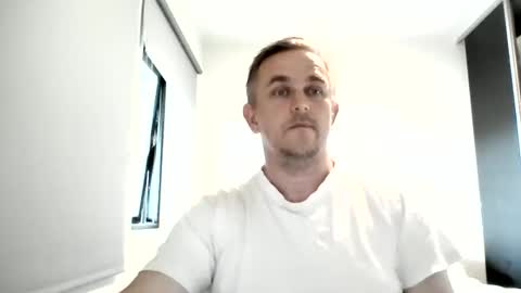 Snapshot of matureontheedge chatting on June 2026 12:32:01 PM matureontheedge online show from June 2026 12:32:01 PM