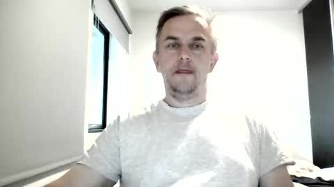Snapshot of matureontheedge chatting on June 2026 06:06:01 AM matureontheedge online show from June 2026 06:06:01 AM