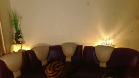 maturity_mommy_intown online show from November 2025 07:01:02 PM