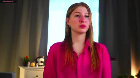 maureencoombs online show from April 2026 04:28:01 AM