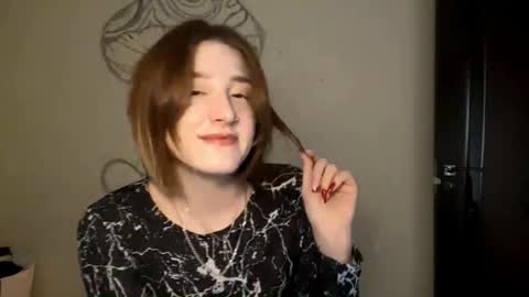 Mari online show from November 2025 06:57:01 AM