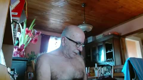 Snapshot of mauriceandre chatting on January 2025 02:34:01 PM Maurice online show from January 2025 02:34:01 PM