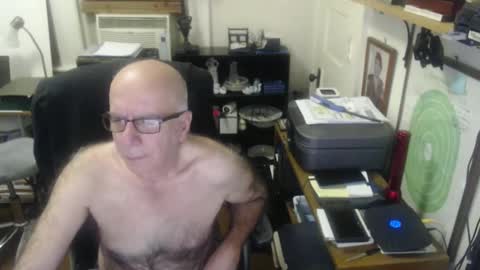 Snapshot of mauriceandre chatting on February 2025 03:11:01 AM Maurice online show from February 2025 03:11:01 AM