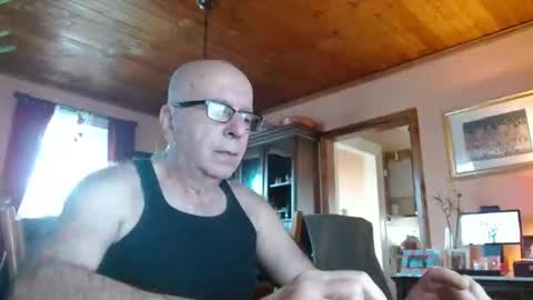 Snapshot of mauriceandre chatting on February 2025 02:16:02 PM Maurice online show from February 2025 02:16:02 PM