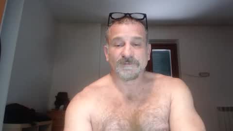 Snapshot of mauro1971 chatting on January 2026 12:32:02 PM mauro1971 online show from January 2026 12:32:02 PM