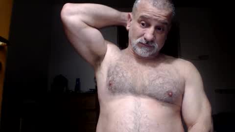 Snapshot of mauro1971 chatting on March 2026 02:24:02 AM mauro1971 online show from March 2026 02:24:02 AM