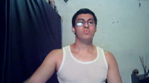 Snapshot of maurodirty chatting on July 2026 07:55:01 AM Mauro online show from July 2026 07:55:01 AM
