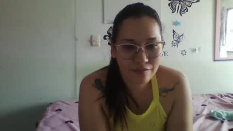 mauroluxandra online show from February 2025 01:46:02 PM