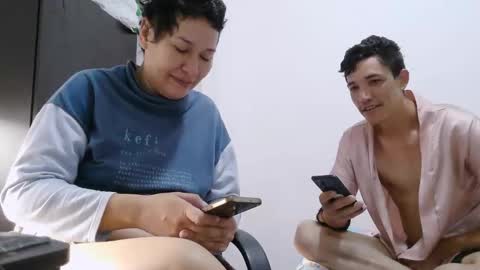 mauroluxandra online show from February 2026 01:09:02 PM