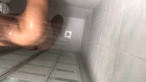 Snapshot of mauroo2025 chatting on November 2025 09:15:01 PM mauroo2025 online show from November 2025 09:15:01 PM