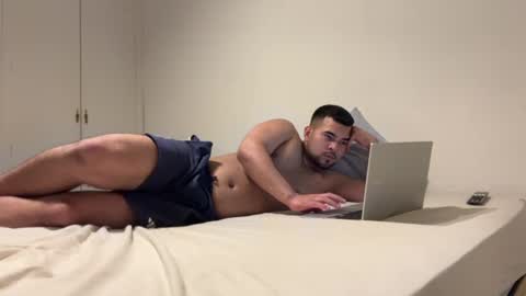 mauroo2025 online show from August 2026 01:42:02 AM