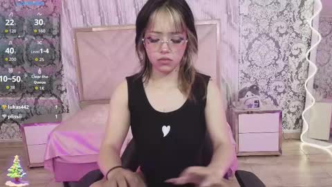 Snapshot of mavis_tay chatting on November 2025 11:38:02 AM Mavis online show from November 2025 11:38:02 AM