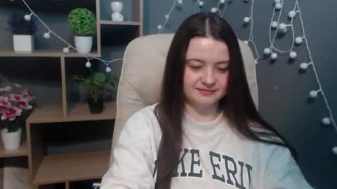 MavkaCute online show from January 2026 07:17:01 PM