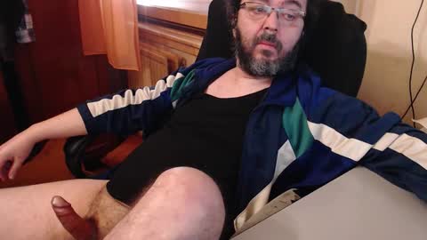 Max online show from November 2025 07:34:02 AM