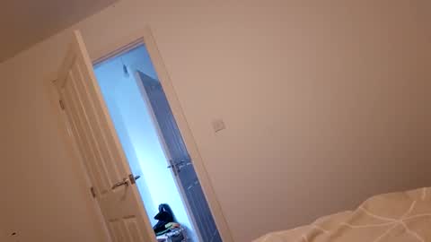 max_0737 online show from September 2025 05:26:02 PM