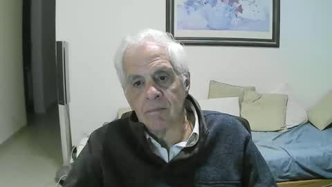 Snapshot of max_2017 chatting on June 2026 02:14:02 AM max_2017 online show from June 2026 02:14:02 AM