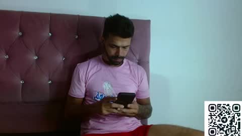Snapshot of max_ashley_mds chatting on May 2026 01:49:02 PM Max Ashley online show from May 2026 01:49:02 PM