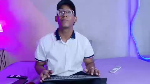 Snapshot of max_cumpower72 chatting on September 2025 11:49:01 PM max_cumpower72 online show from September 2025 11:49:01 PM