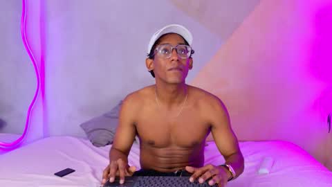 Snapshot of max_cumpower72 chatting on October 2025 03:01:02 AM max_cumpower72 online show from October 2025 03:01:02 AM