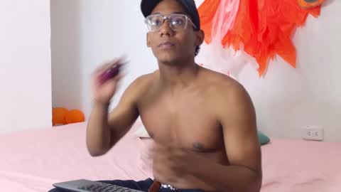 Snapshot of max_cumpower72 chatting on October 2025 10:56:02 PM max_cumpower72 online show from October 2025 10:56:02 PM