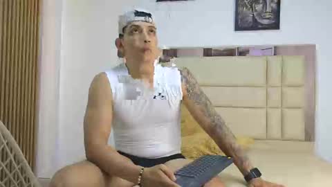 Max online show from October 2025 06:06:02 PM