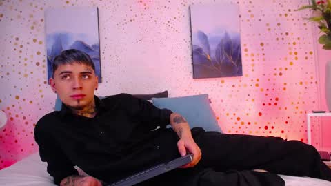 Snapshot of max_hader chatting on February 2026 01:26:02 PM Max online show from February 2026 01:26:02 PM