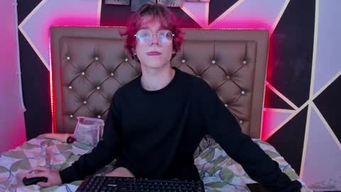 Max lover1 online show from December 2024 03:58:01 PM