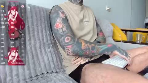 Snapshot of max_reaves chatting on July 2026 05:58:01 AM online show from July 2026 05:58:01 AM