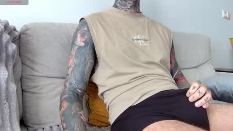 Snapshot of max_reaves chatting on July 2026 05:34:01 AM online show from July 2026 05:34:01 AM