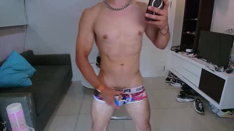 Snapshot of max_russell chatting on March 2025 12:09:02 PM Former Porn Star online show from March 2025 12:09:02 PM
