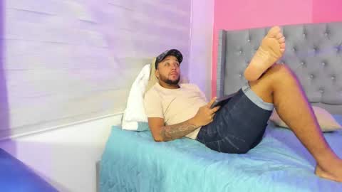 Snapshot of max_sexyhot26 chatting on January 2025 07:11:02 AM max_sexyhot26 online show from January 2025 07:11:02 AM