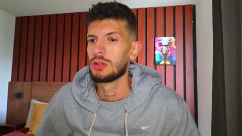 Snapshot of max_tayloor chatting on February 2026 07:18:01 PM Max Taylor online show from February 2026 07:18:01 PM