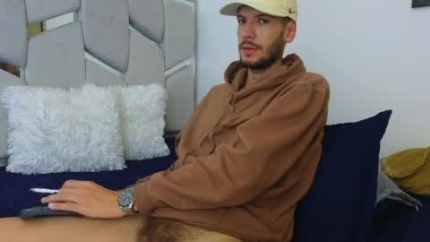 Snapshot of max_tayloor chatting on April 2026 03:33:02 AM Max Taylor online show from April 2026 03:33:02 AM