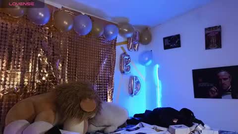 Max  Dalyn online show from January 2025 08:10:02 PM