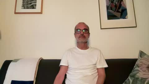 Max Mikado online show from May 2026 06:34:02 PM