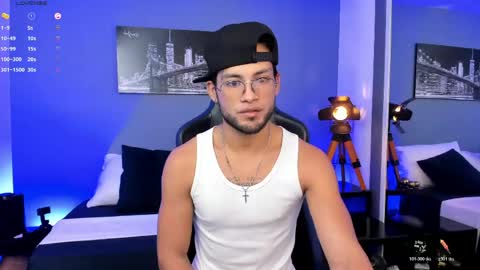 Snapshot of maxconor1 chatting on May 2026 11:29:01 AM Max Conor online show from May 2026 11:29:01 AM