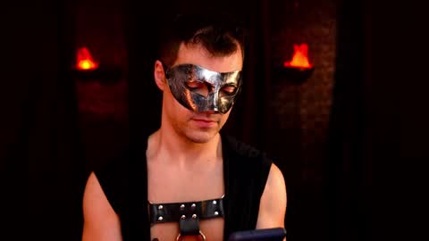 Max Hughes online show from October 2025 01:50:01 AM