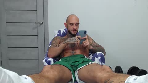 Maximus Fox online show from October 2025 09:19:02 AM