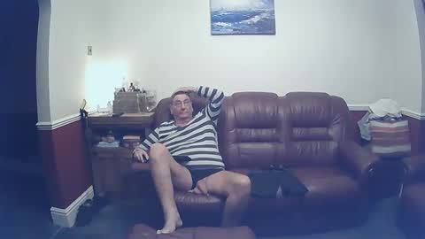 MAX online show from January 2025 09:25:01 PM