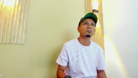 Snapshot of maxi_jones2 chatting on June 2026 12:13:02 PM MAXI online show from June 2026 12:13:02 PM