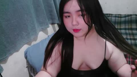 Snapshot of maxie_cat chatting on September 2025 01:54:01 PM Maxie online show from September 2025 01:54:01 PM