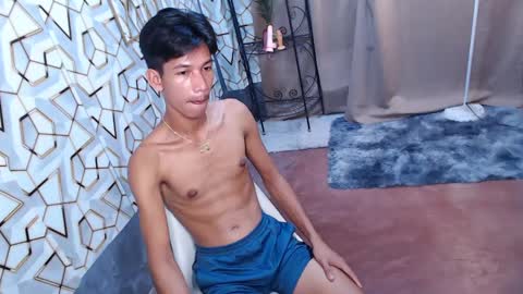 Reyn online show from February 2025 02:27:02 PM