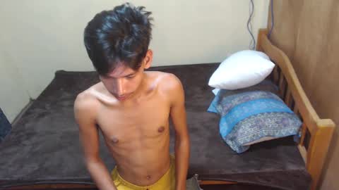 Reyn online show from March 2025 08:54:02 AM