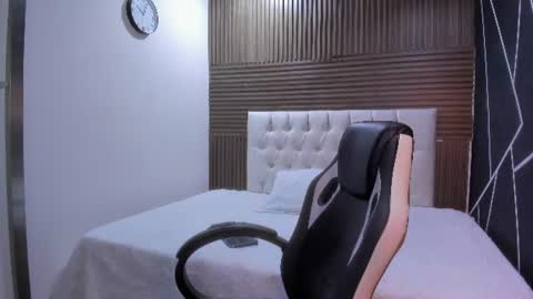Snapshot of maxigarcia_ chatting on June 2026 12:36:01 AM Maxi online show from June 2026 12:36:01 AM